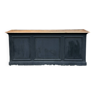 Counter, double-sided store furniture with storage