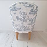 Blue toile de Jouy toad armchair