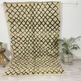 Handmade moroccan berber carpet 255 x 155 cm