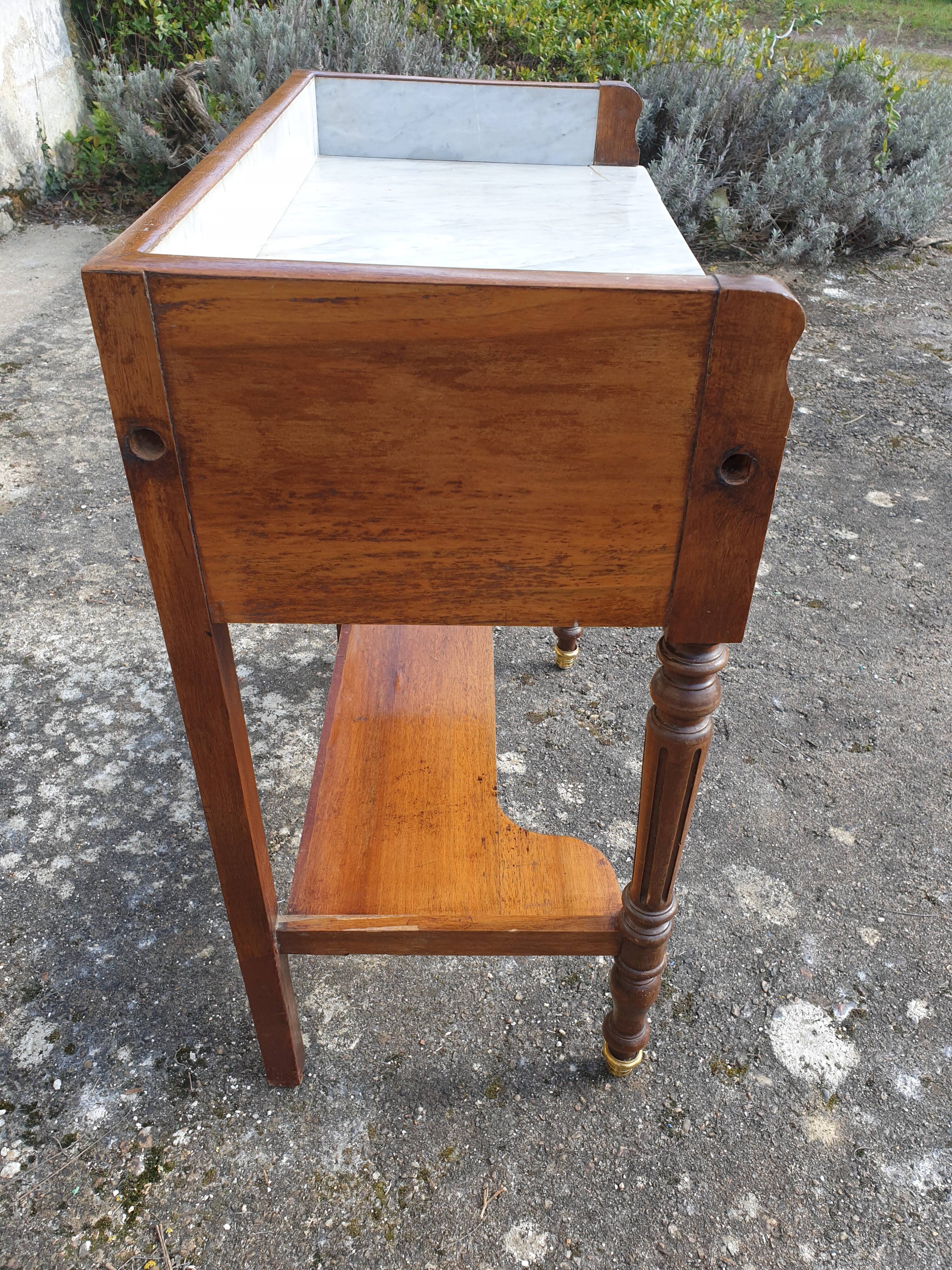 White marble dressing table