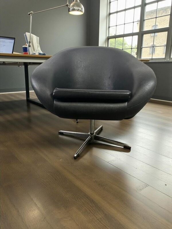 Fauteuil vintage noir / chaise lounge / fauteuil 'Folke Jansson'