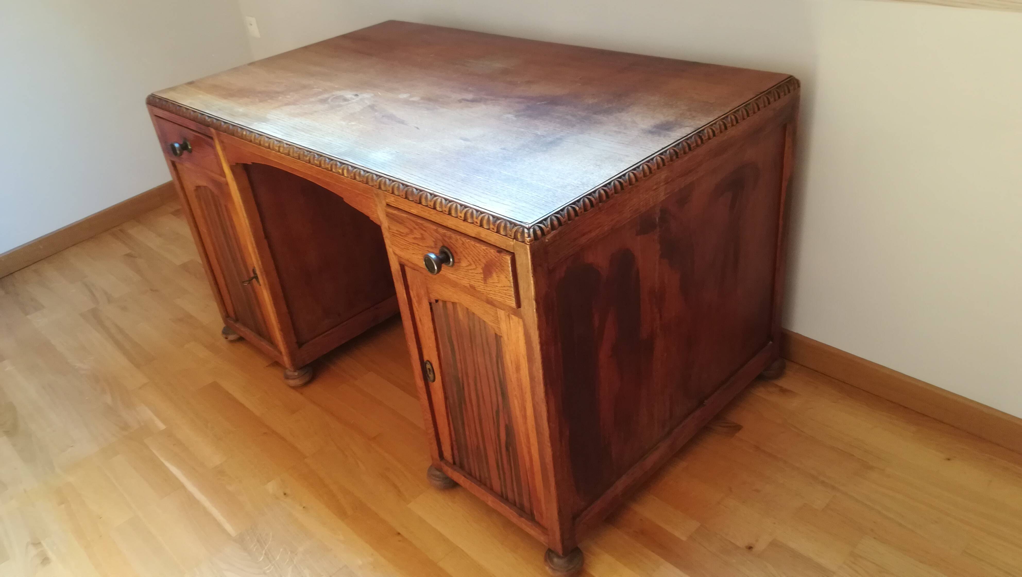 Art Deco oak desk - "orientalist"