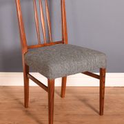 Dining table and 8 chairs