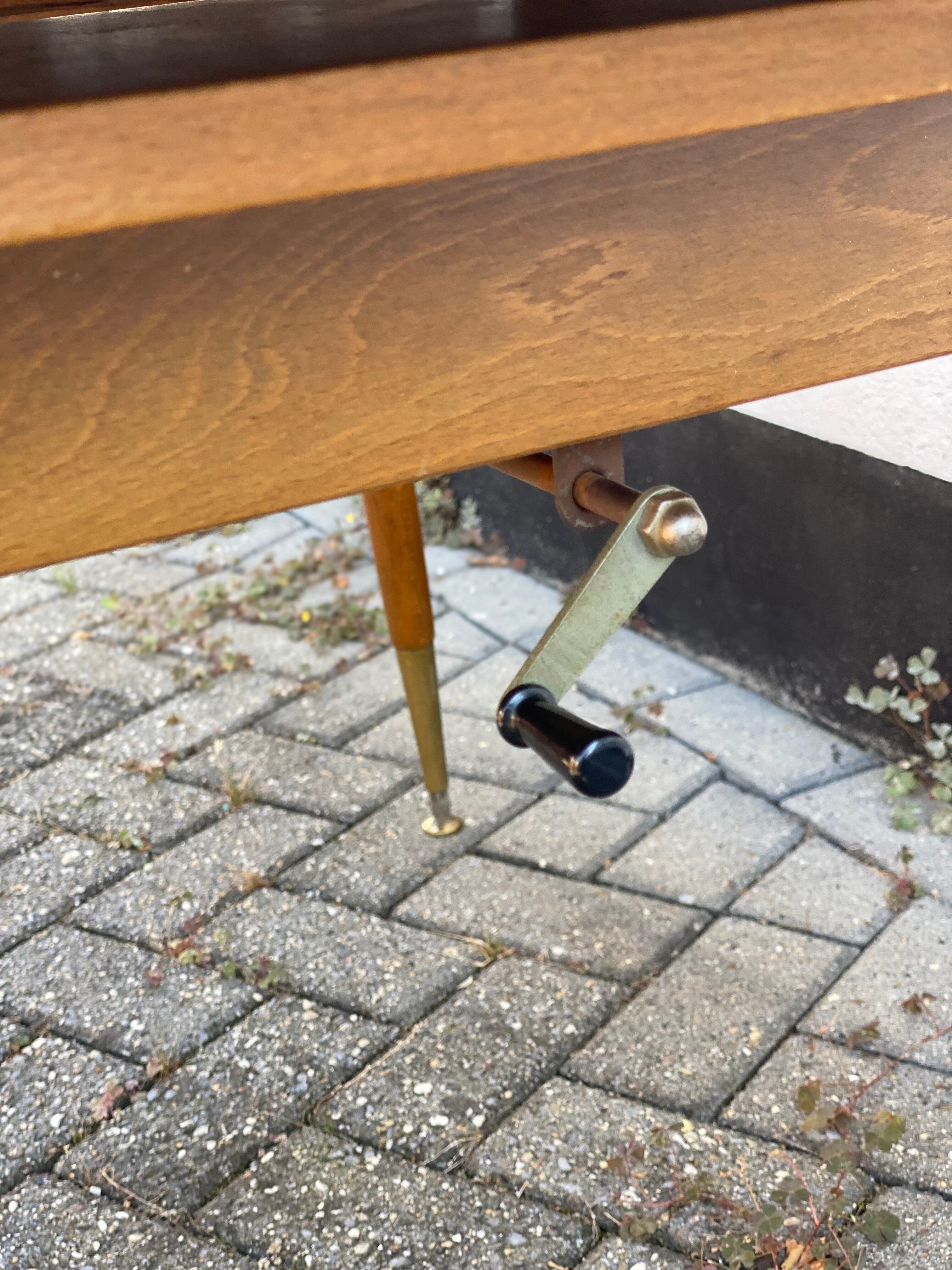 Vintage k&g adjustable salon and dining table