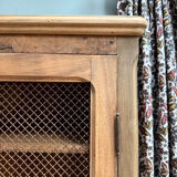 Old library with grilles (renovated)