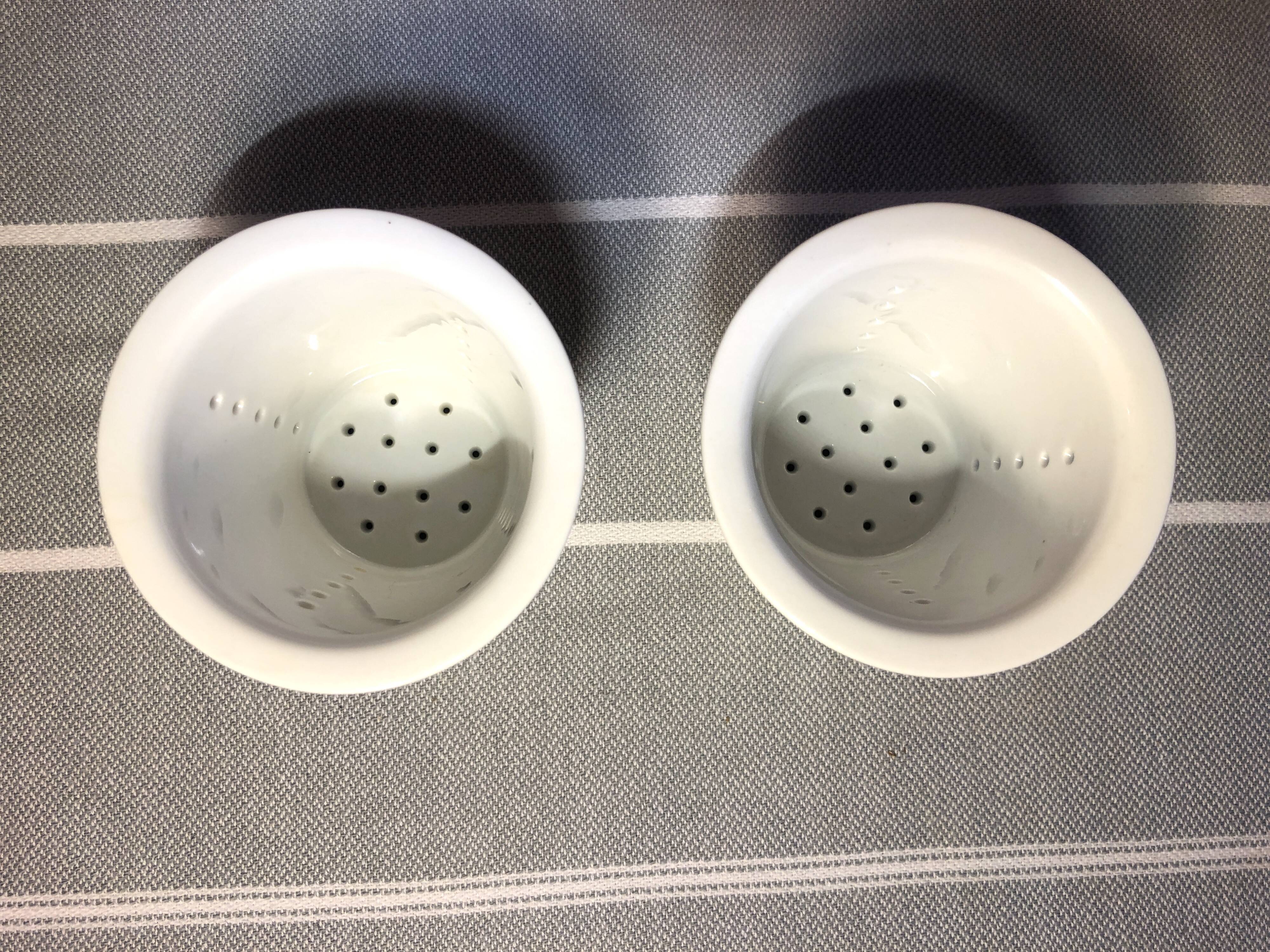 Ceramic filters for herbal tea makers