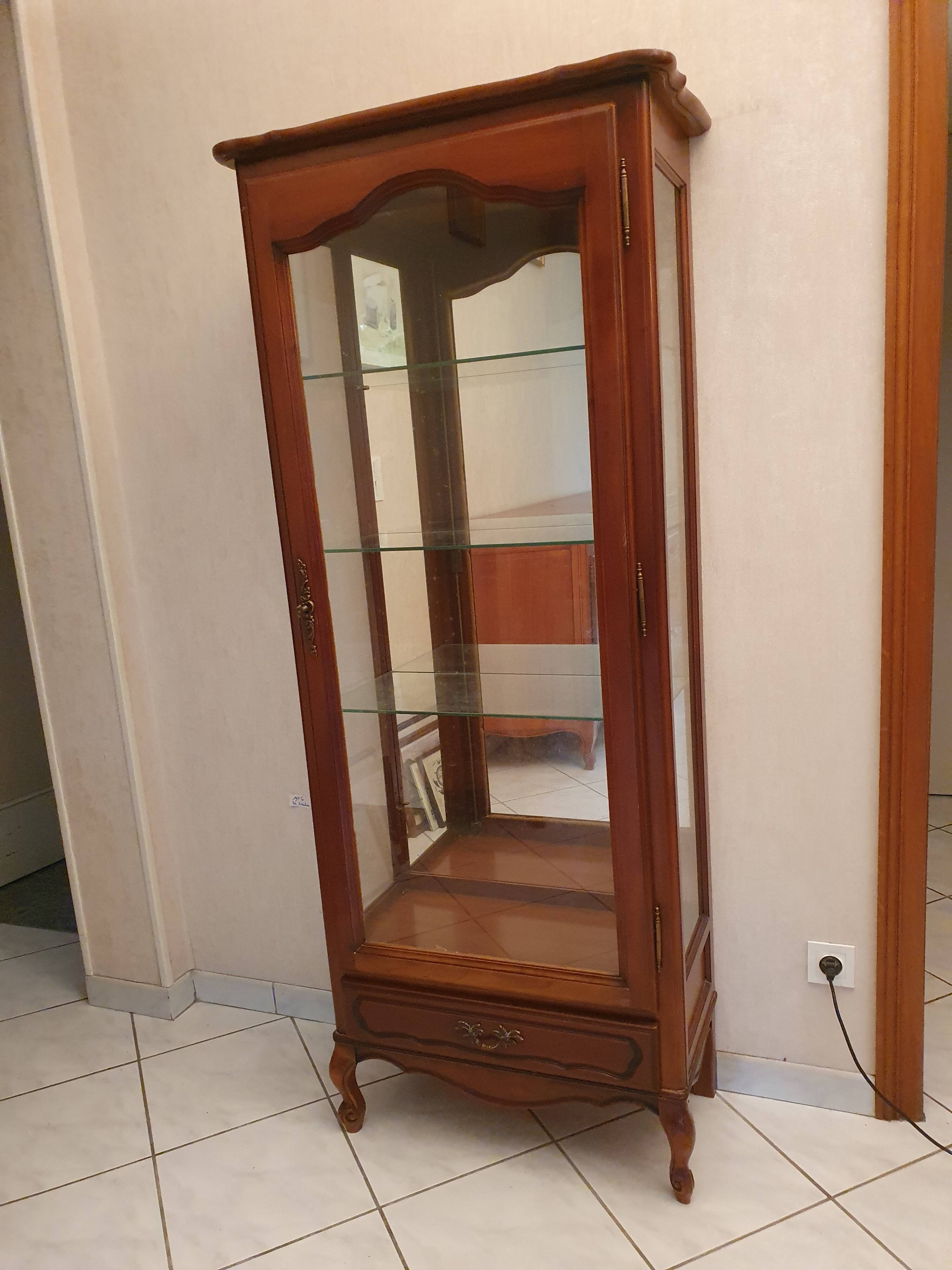 Vitrine en merisier