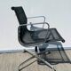 Paire de chaises Ch. Eames Alu Group résille Vitra Vintage