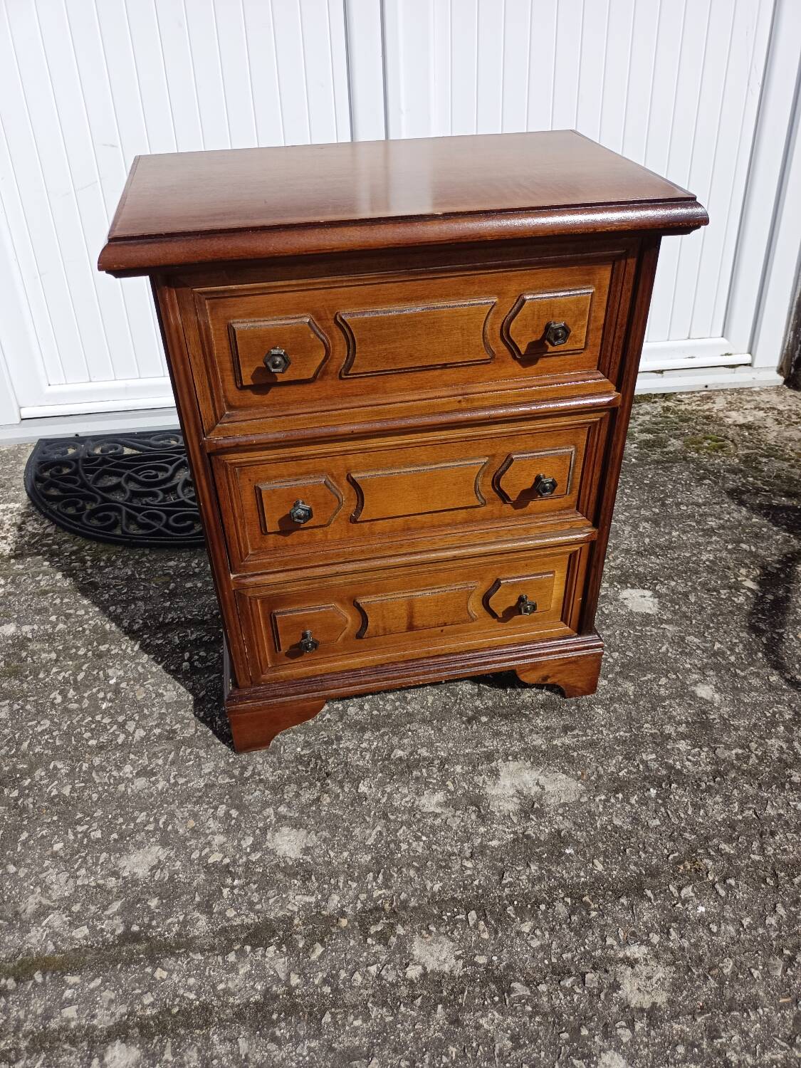 Petite commode
