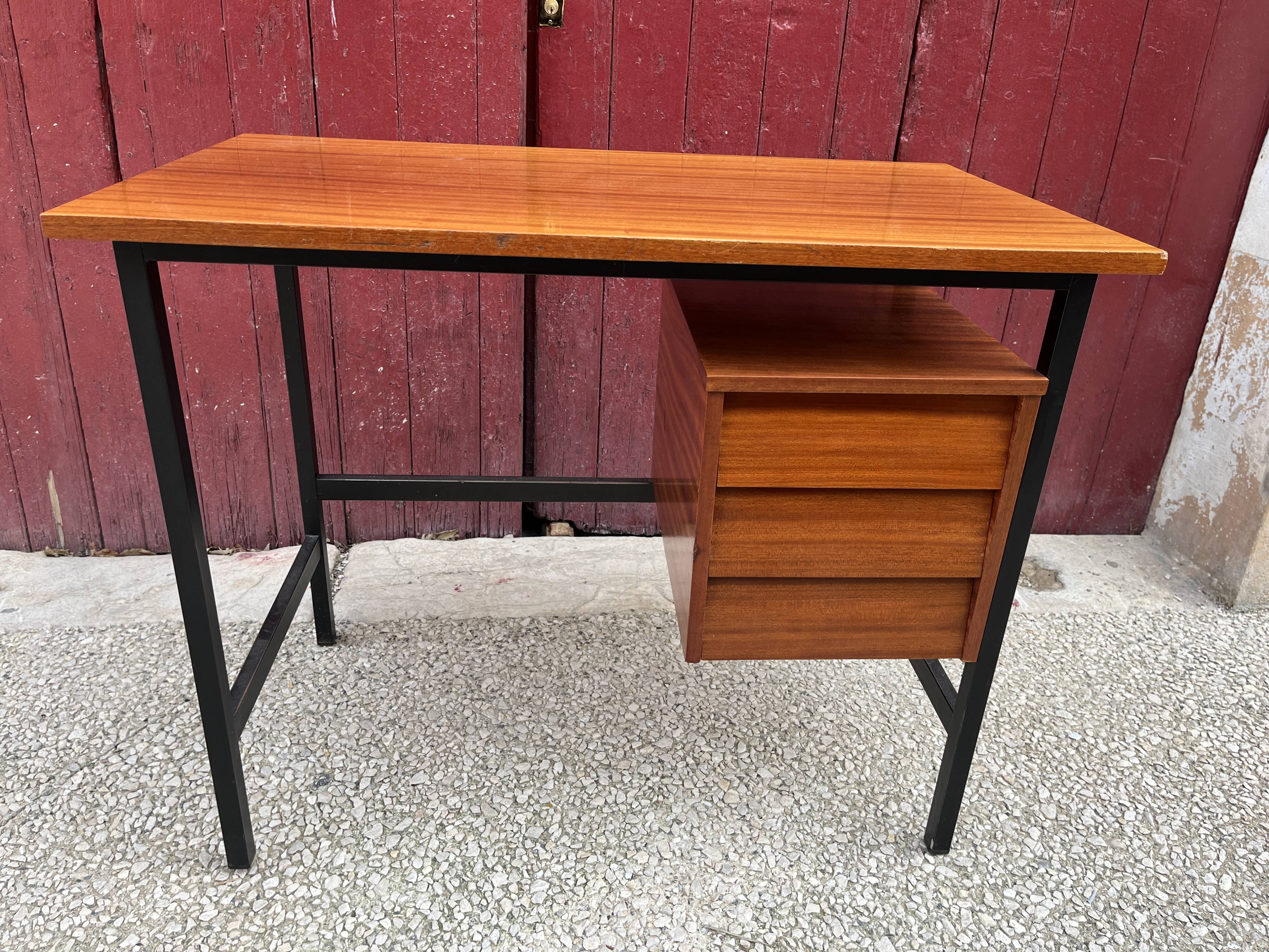 vintage 1960s desk