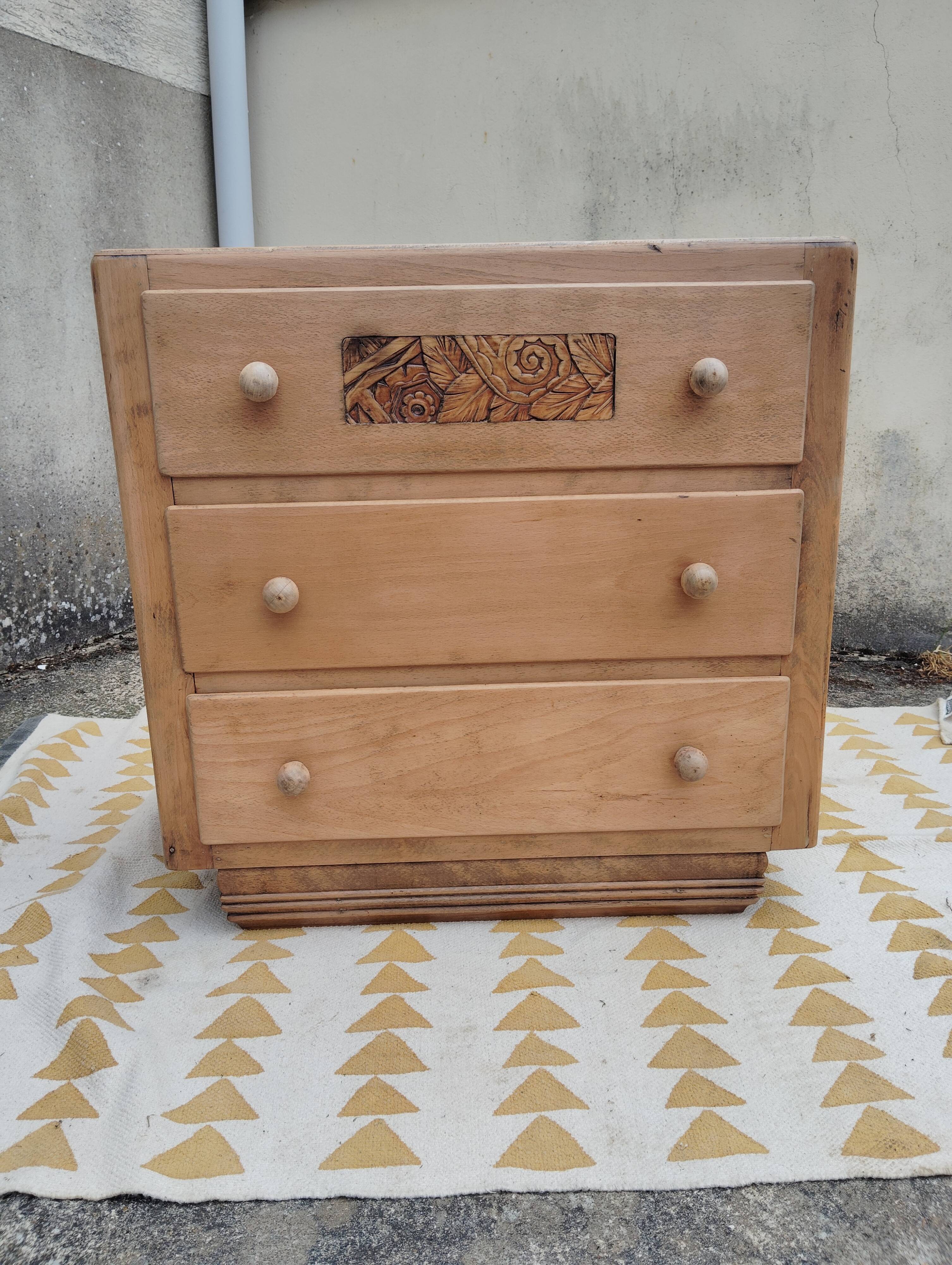 Petite commode "Art déco" éclaircie