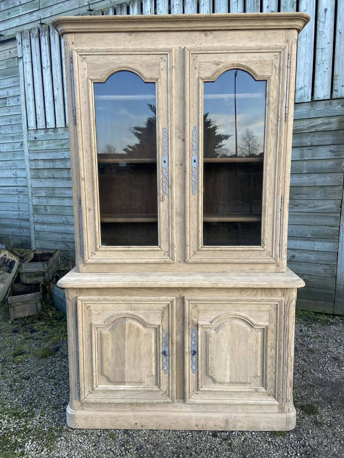 Buffet / sideboard in raw wood