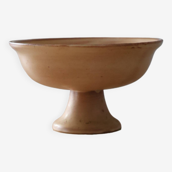 Compotier or fruit bowl on round terracotta base