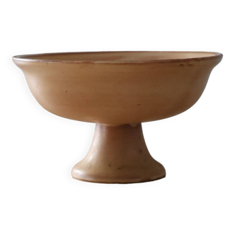 Compotier or fruit bowl on round terracotta base