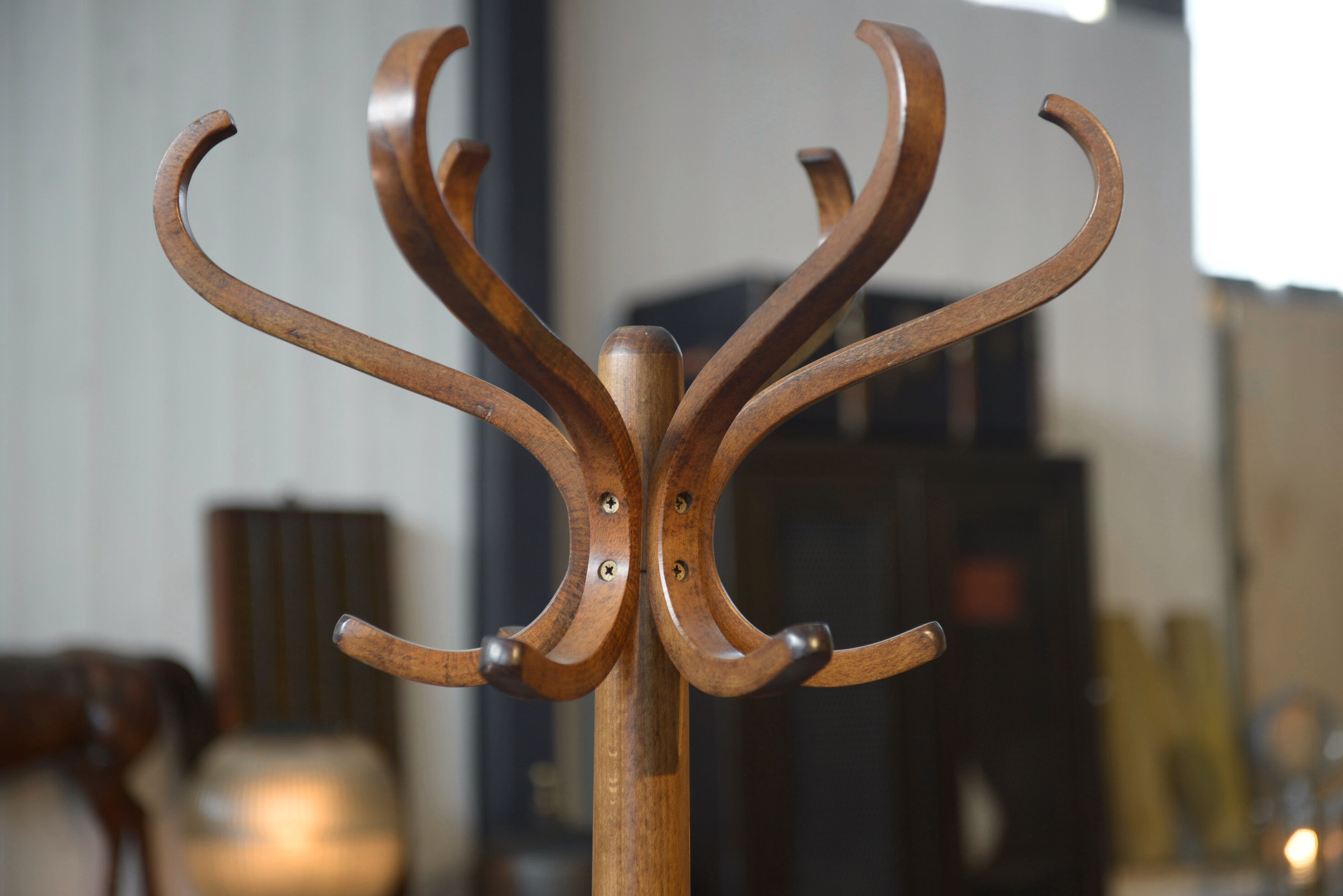 Parrot coat rack published by Baumann 1970