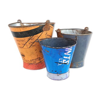 Set of 3 metal buckets