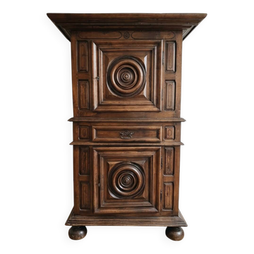 Bonnetière ancienne Louis XIII en bois massif sculpté