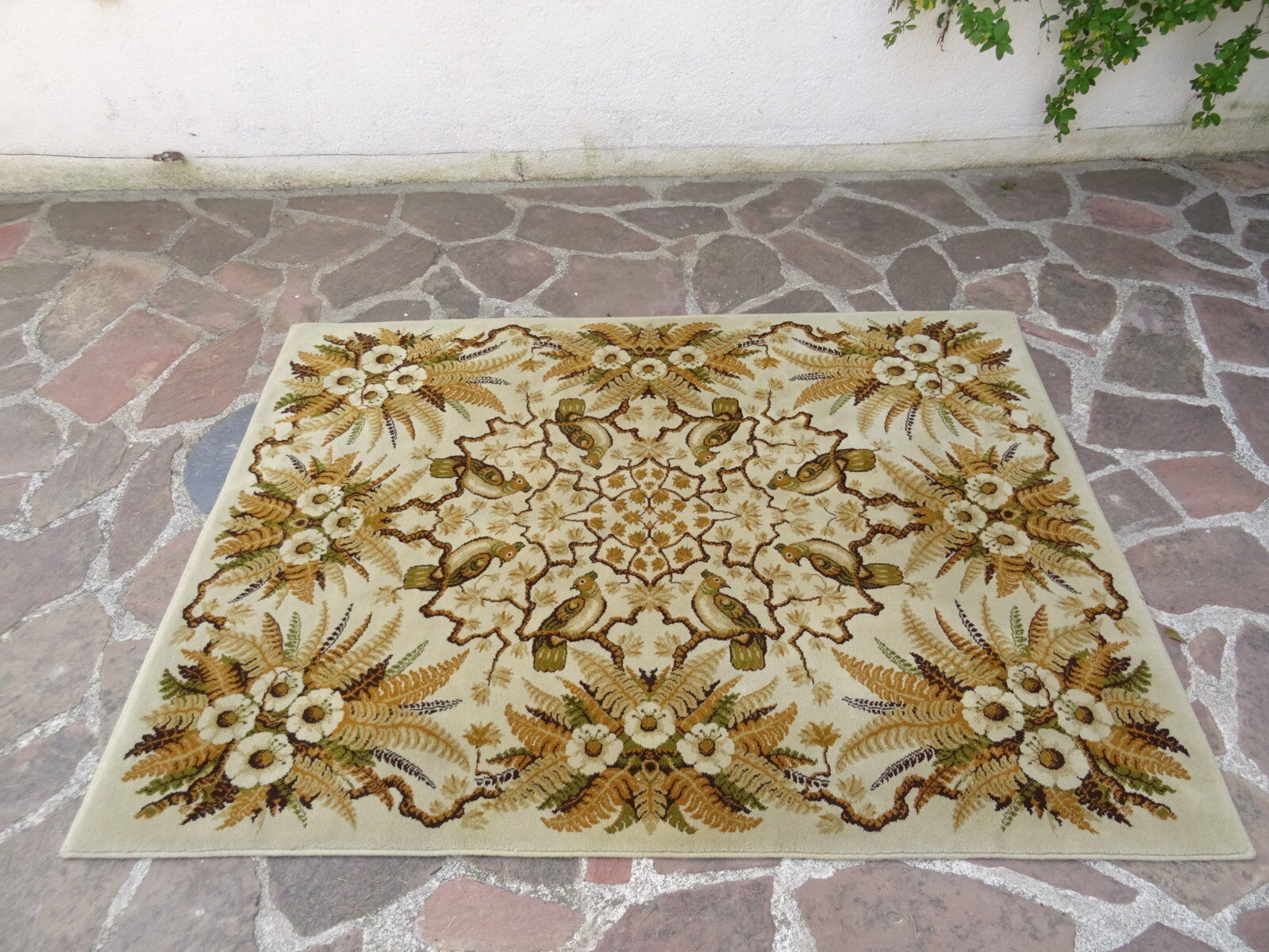 Parakeets wool rug 205 x 150cm