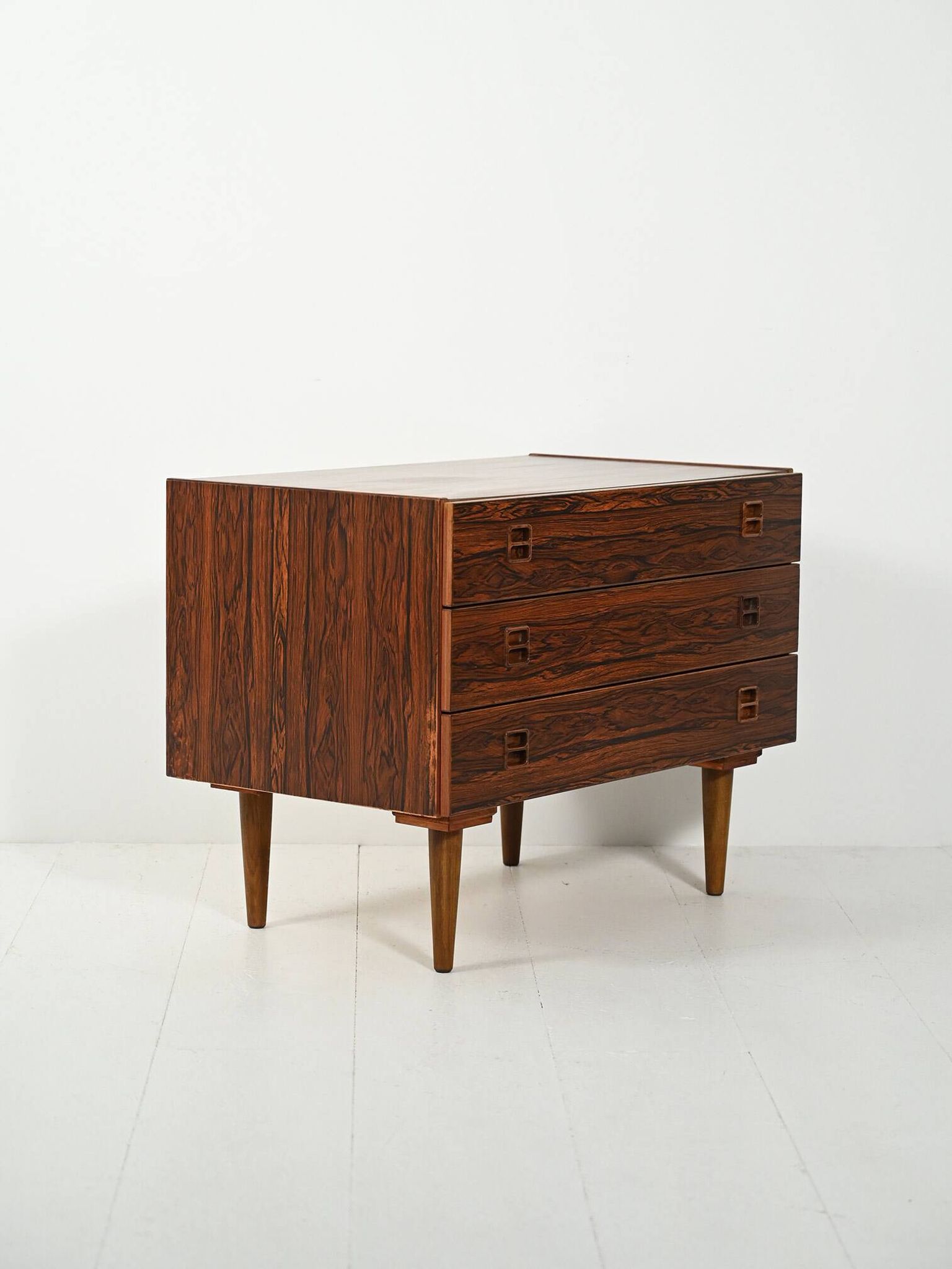 Danish rosewood-effect Denka chest