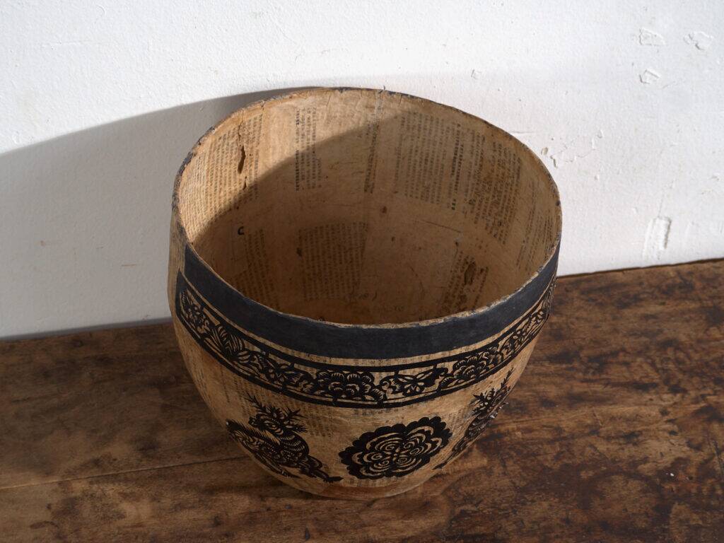 Antique Chinese papier-mâché basket with black papercuts – China, circa 1930