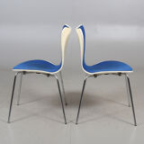 5 Blue Chair "Butterfly" by Arne Jacobsen, Series 7
