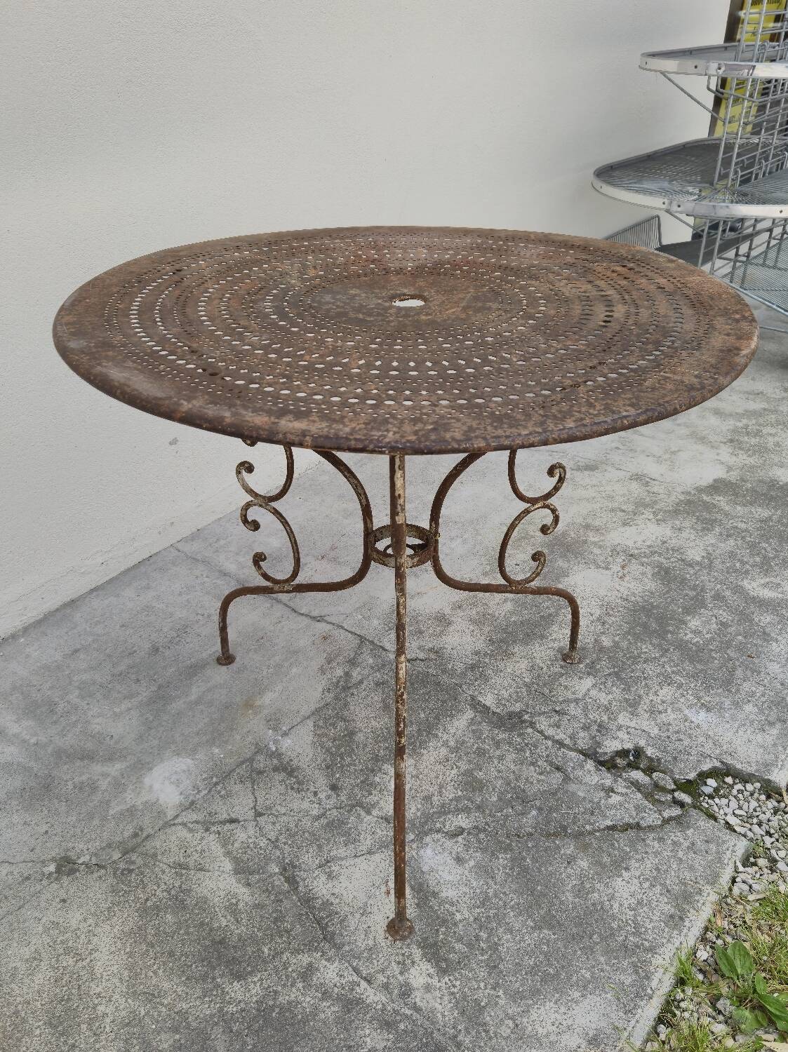 Wrought iron garden table pedestal 1900s