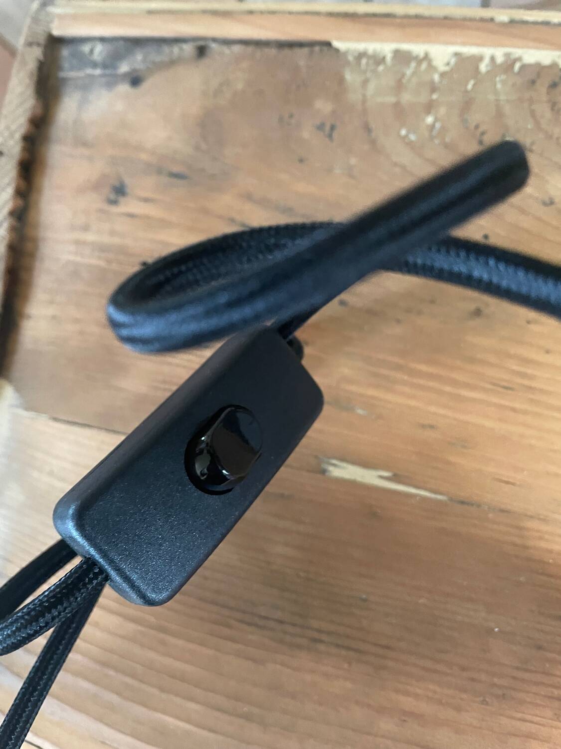 Pink glass portable lamp from Clichy