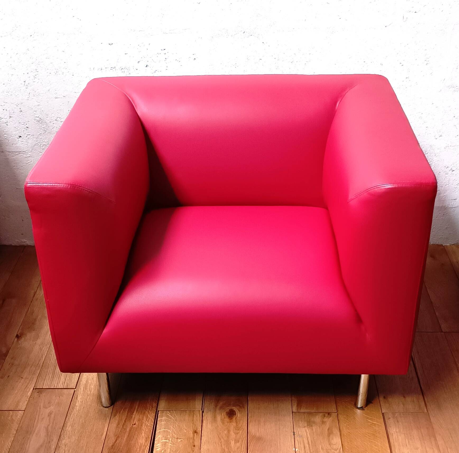 Q-BIC armchair, Haworth Collection