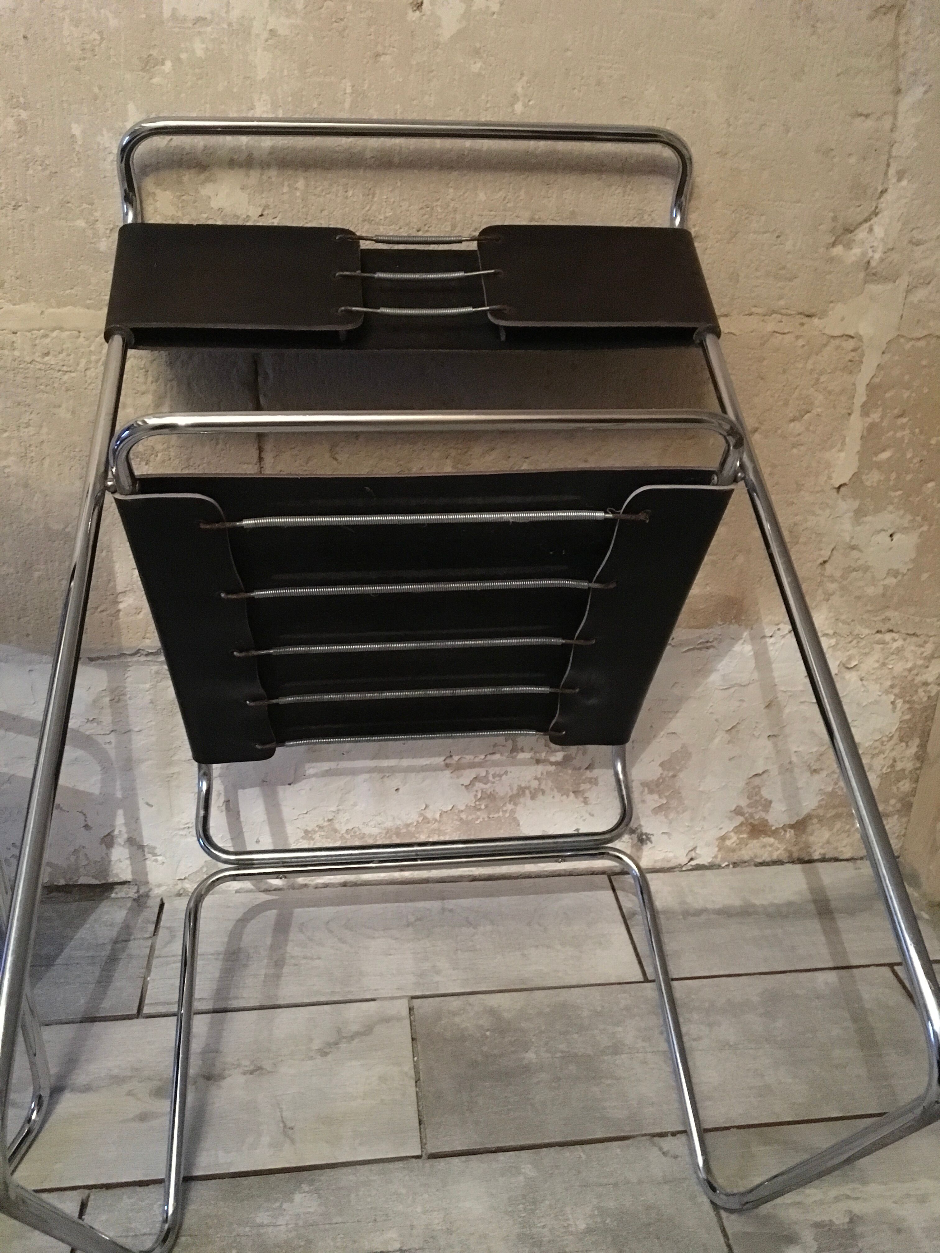 Set of 6 80s leather chairs