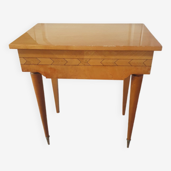 Table de chevet vintage année 60 avec un tiroir pied compas comme de la marquetterie sur le tiroir