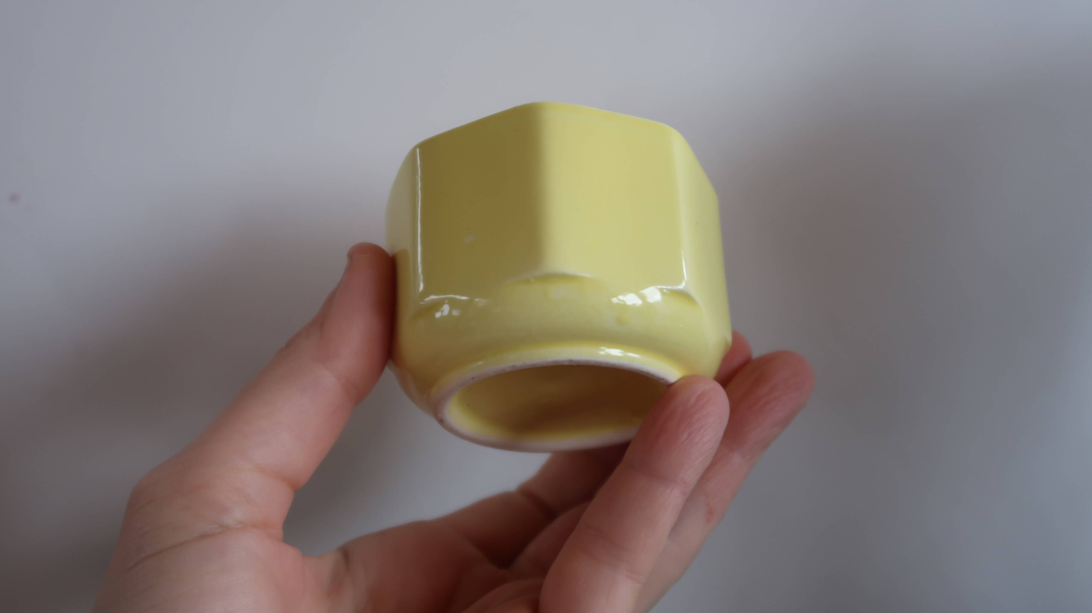 Lot de 2 tasses à café couleur citron