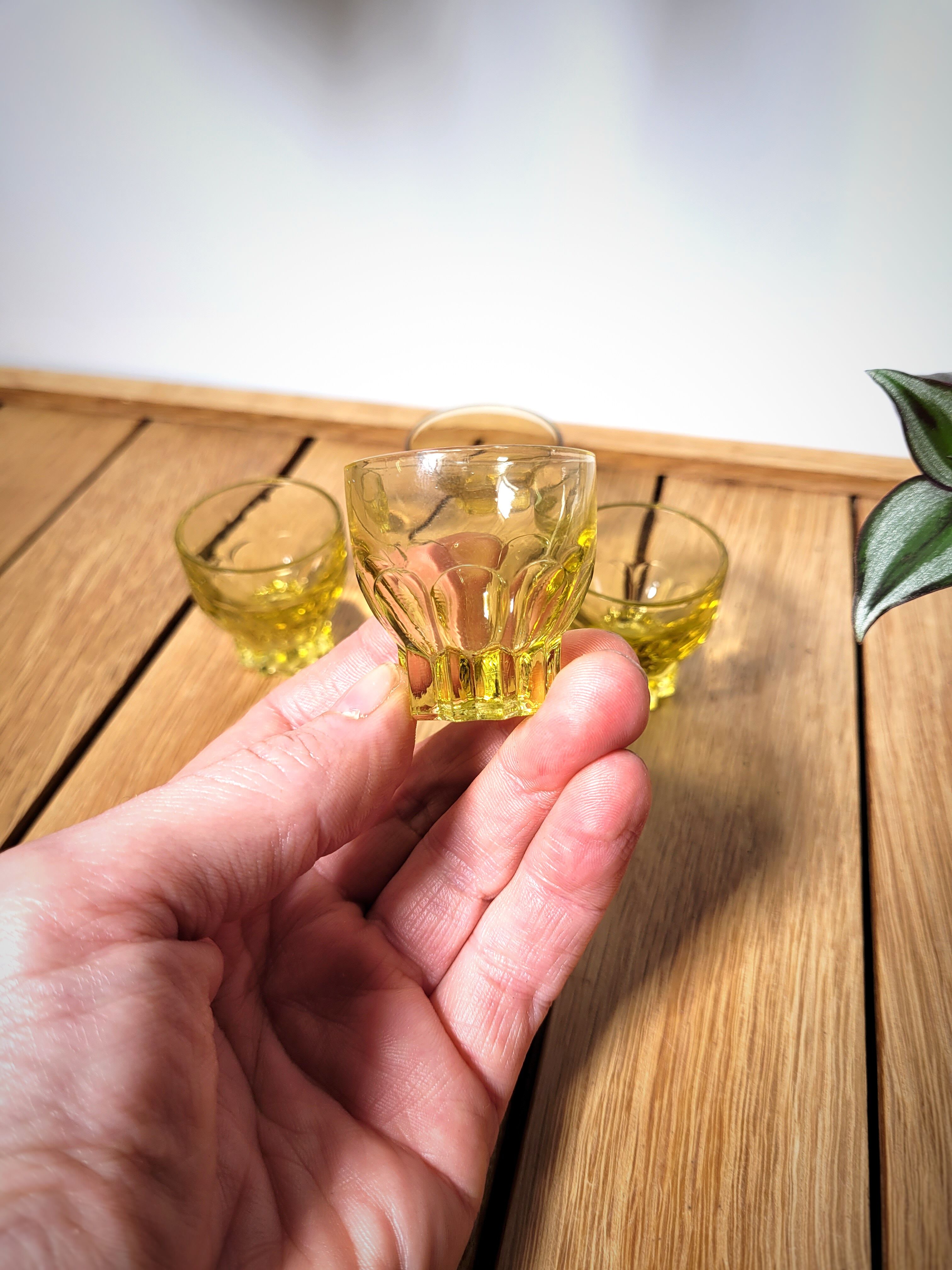 Set glasses shooter 1960