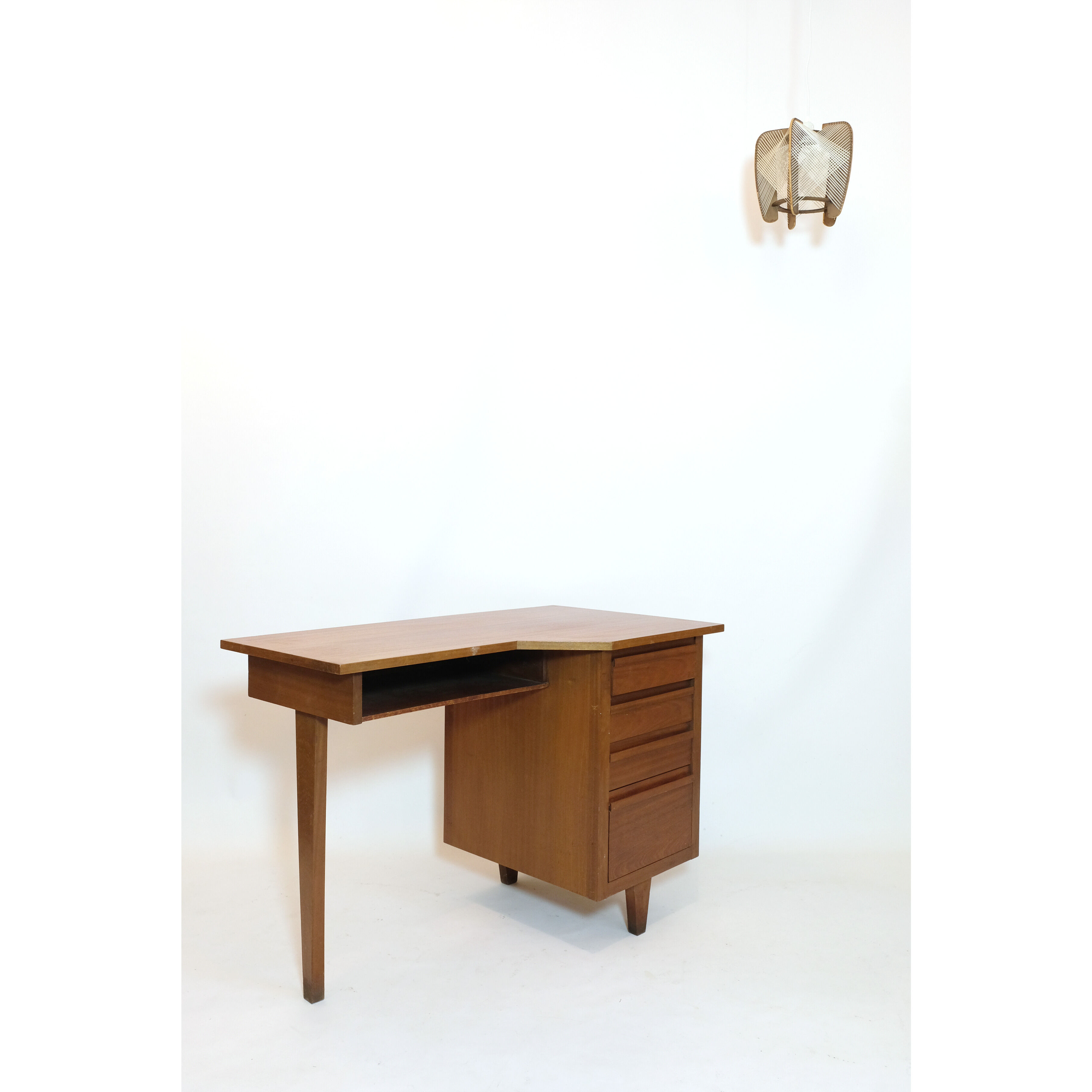 Office tripod of the 50