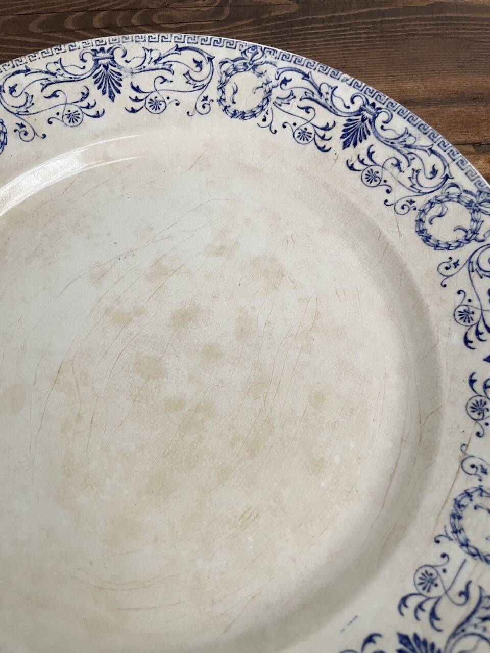 Set of 23 pieces of Marie Louise ironstone service