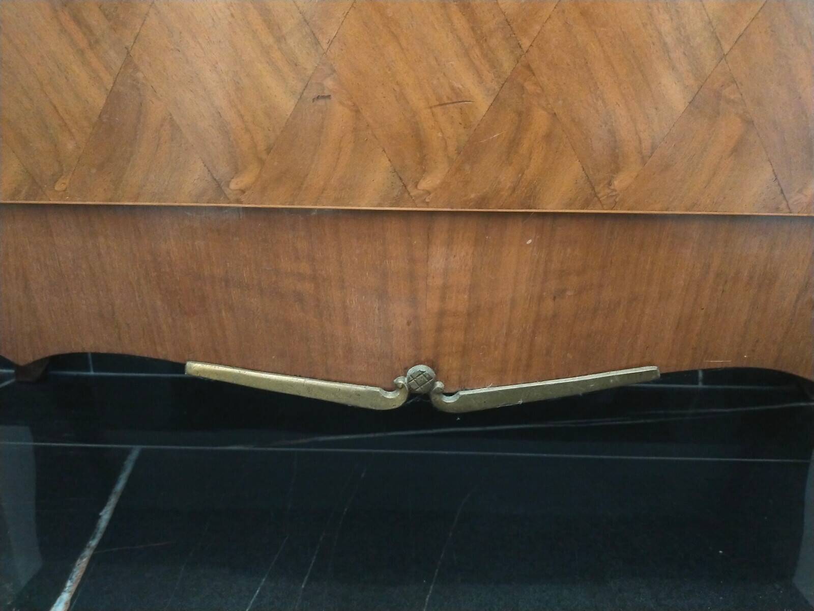 Vitrine vintage en placage de palissandre