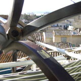 Baumann parrot coat rack