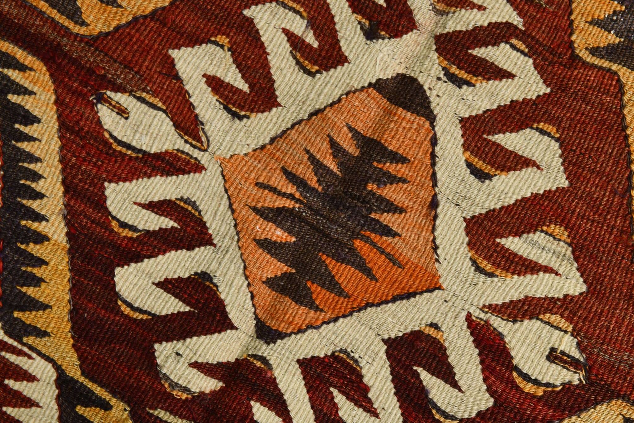 5x9 Dark Red & Cream Turkish Antique Kilim Rug, 150x271Cm