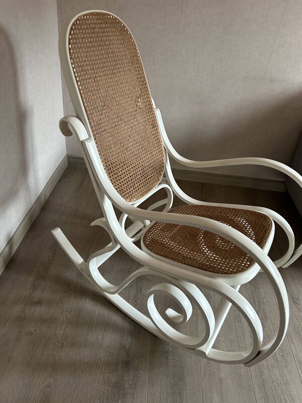 Rocking-chair en bois courbé blanc, années 1970