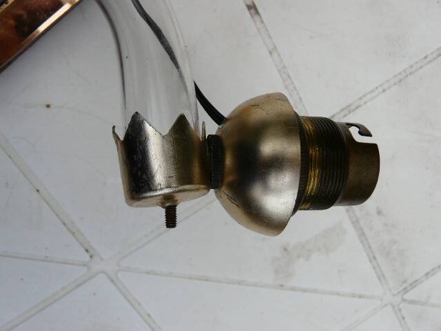 Art Deco 2-arm wall sconce with mirror and brass
