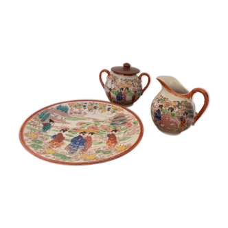 Service japonais - assiette, broc et vase