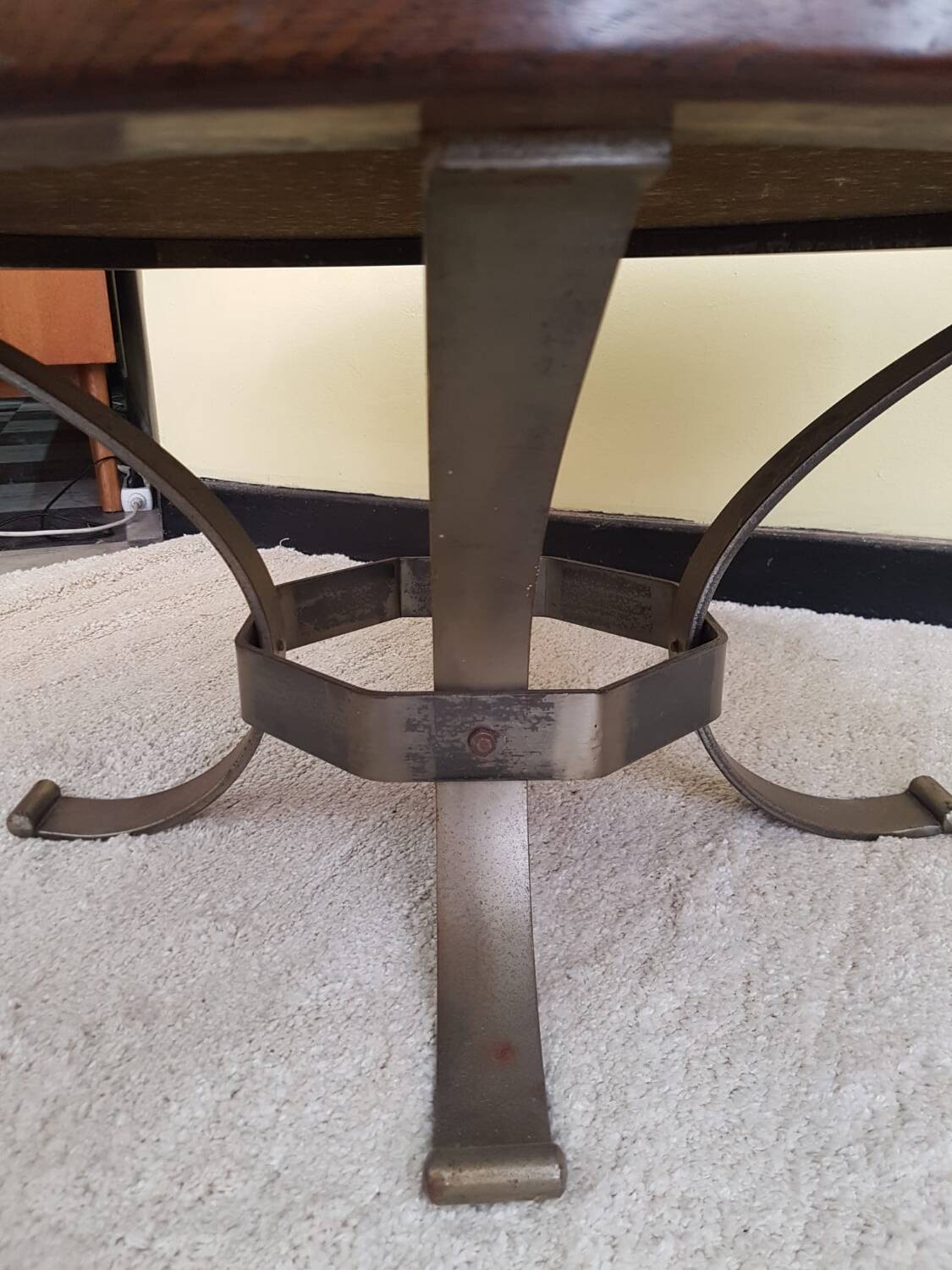 Ceramic coffee table by Dan