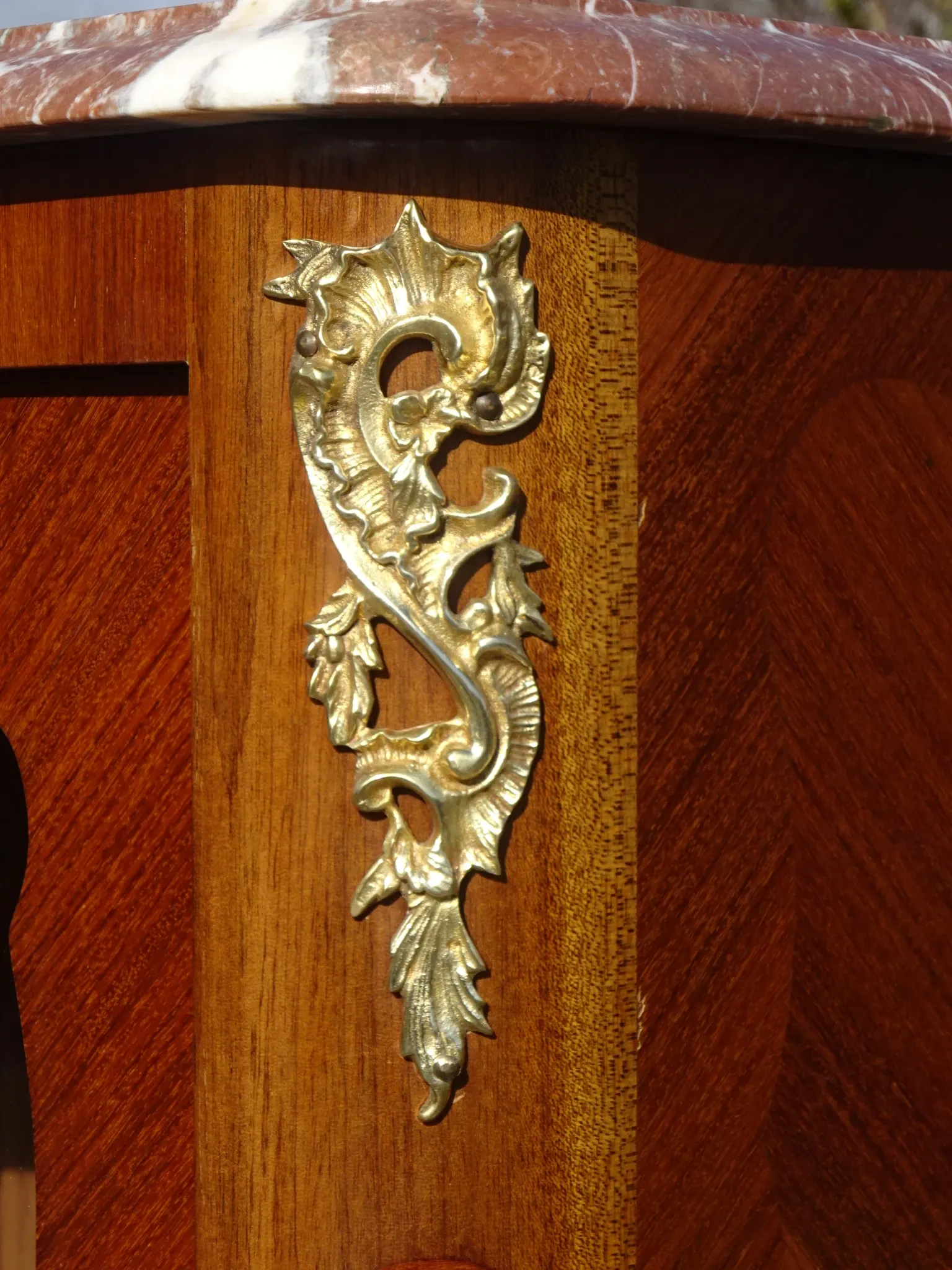 Louis XV library in rosewood marquetry