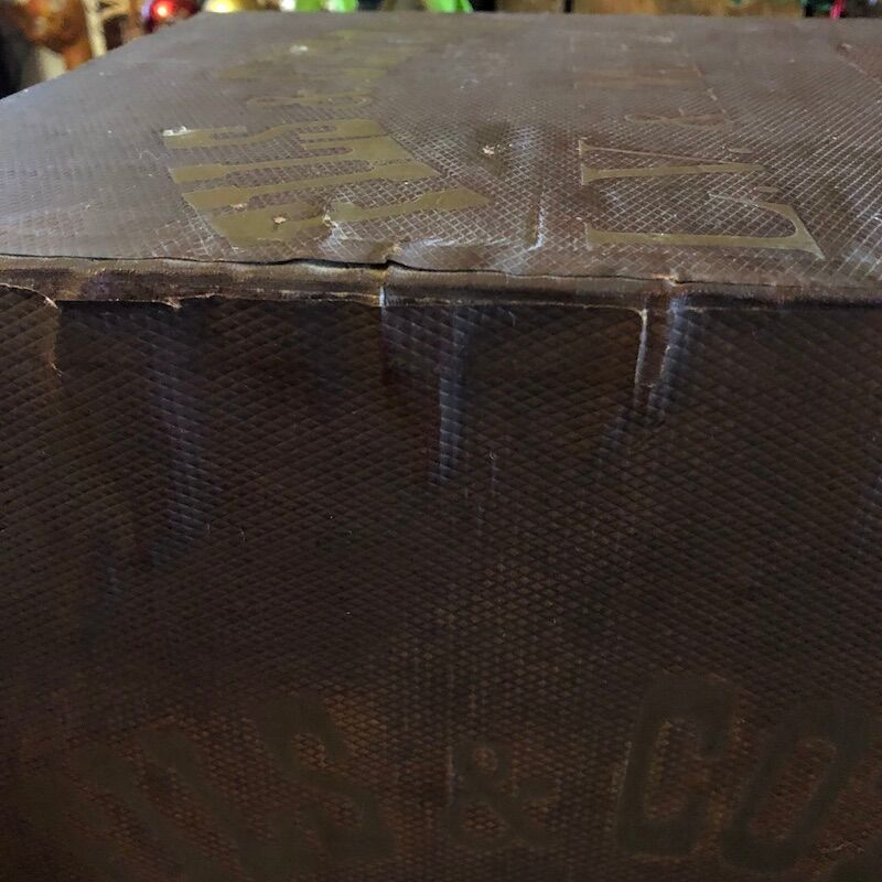 Haberdashery cabinet 8 drawers l.v. and m.f.a paris-lille