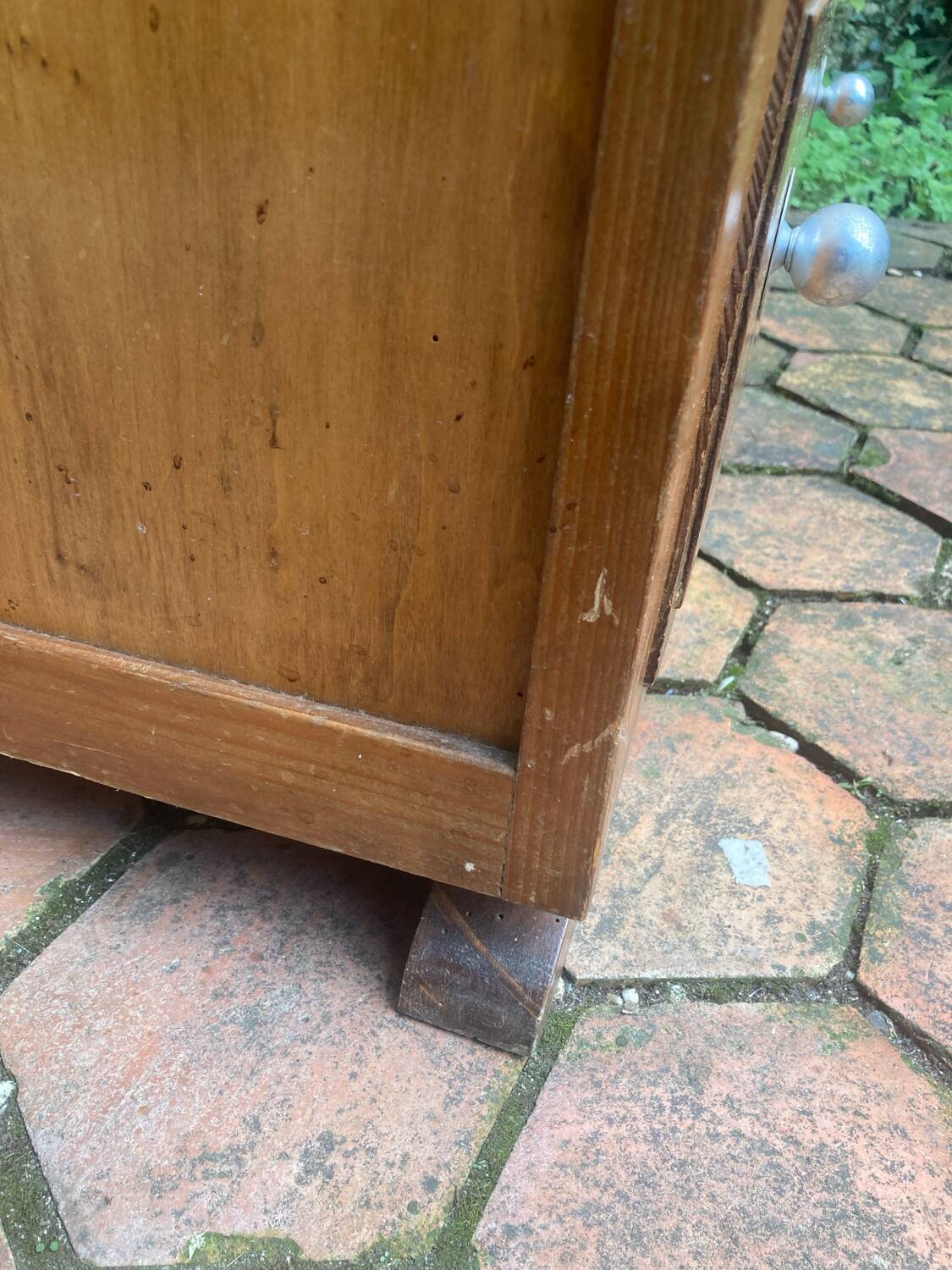 Vintage pine chest of drawers