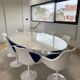 Oval Knoll Saarinen table in Carrara marble + 8 original Tulip chairs
