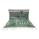 Handmade Moroccan rug from Oued Zam, size 150 x 250 cm.