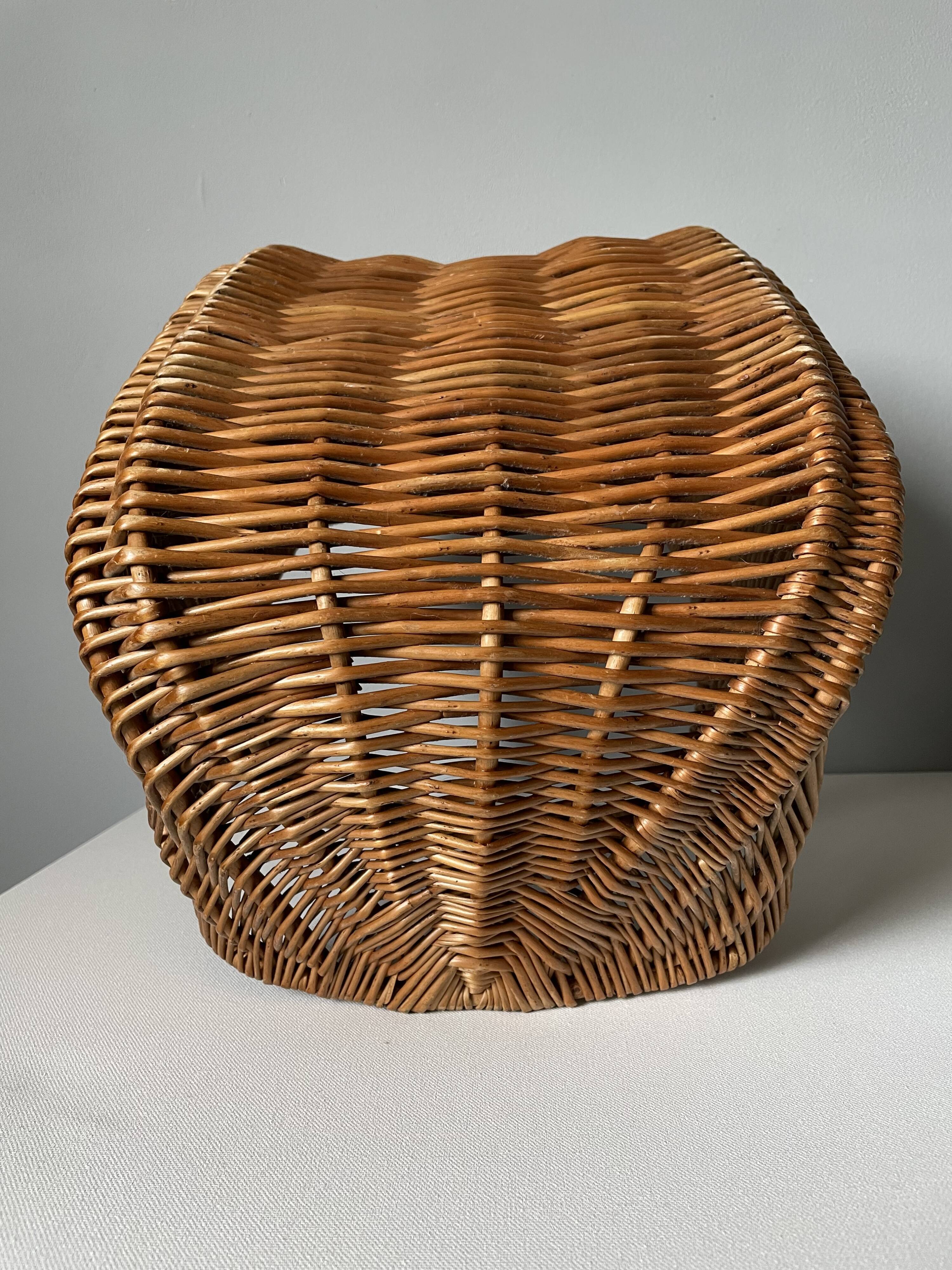 Vintage wicker basket