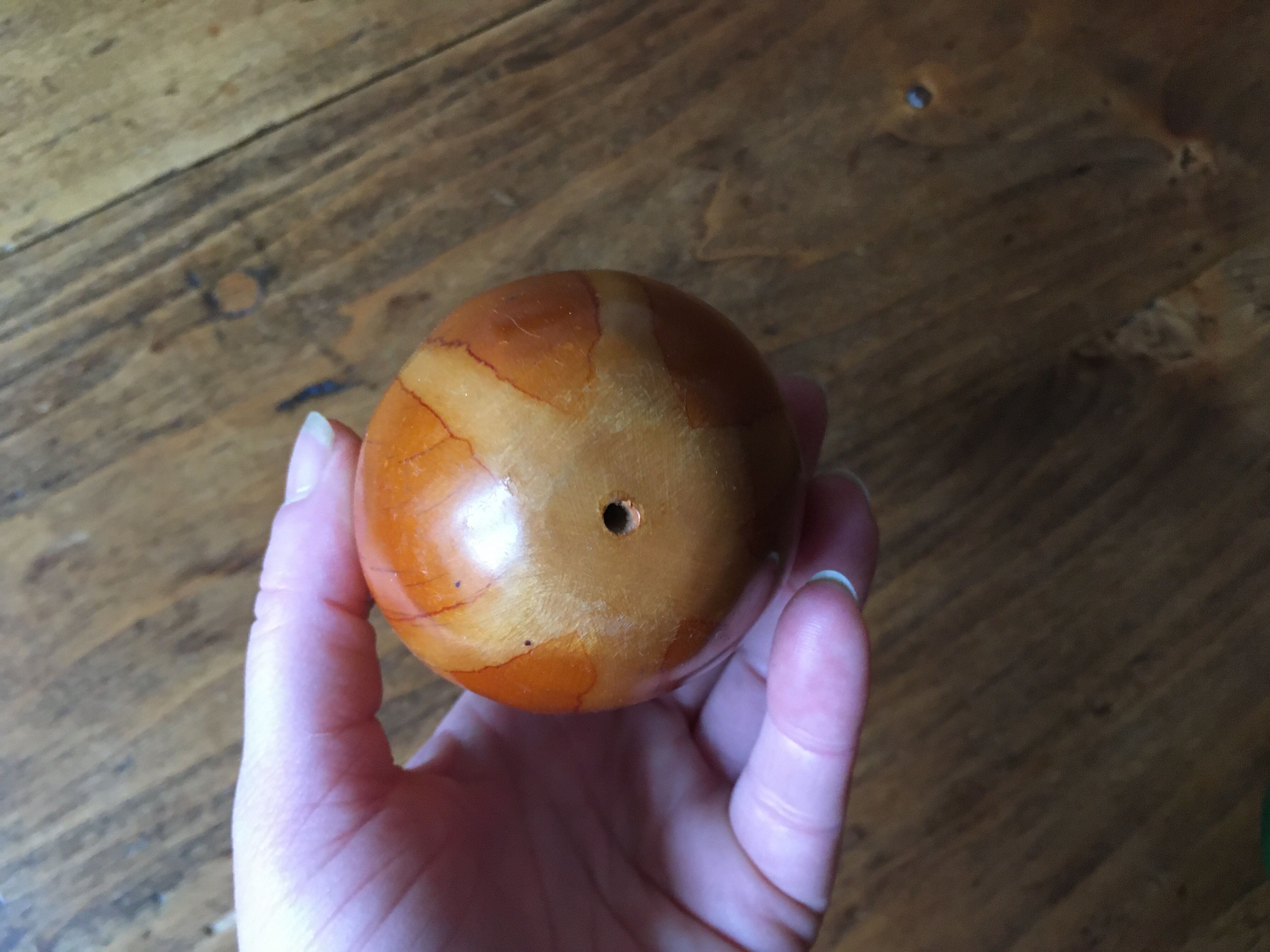 4 decorative wooden fruits