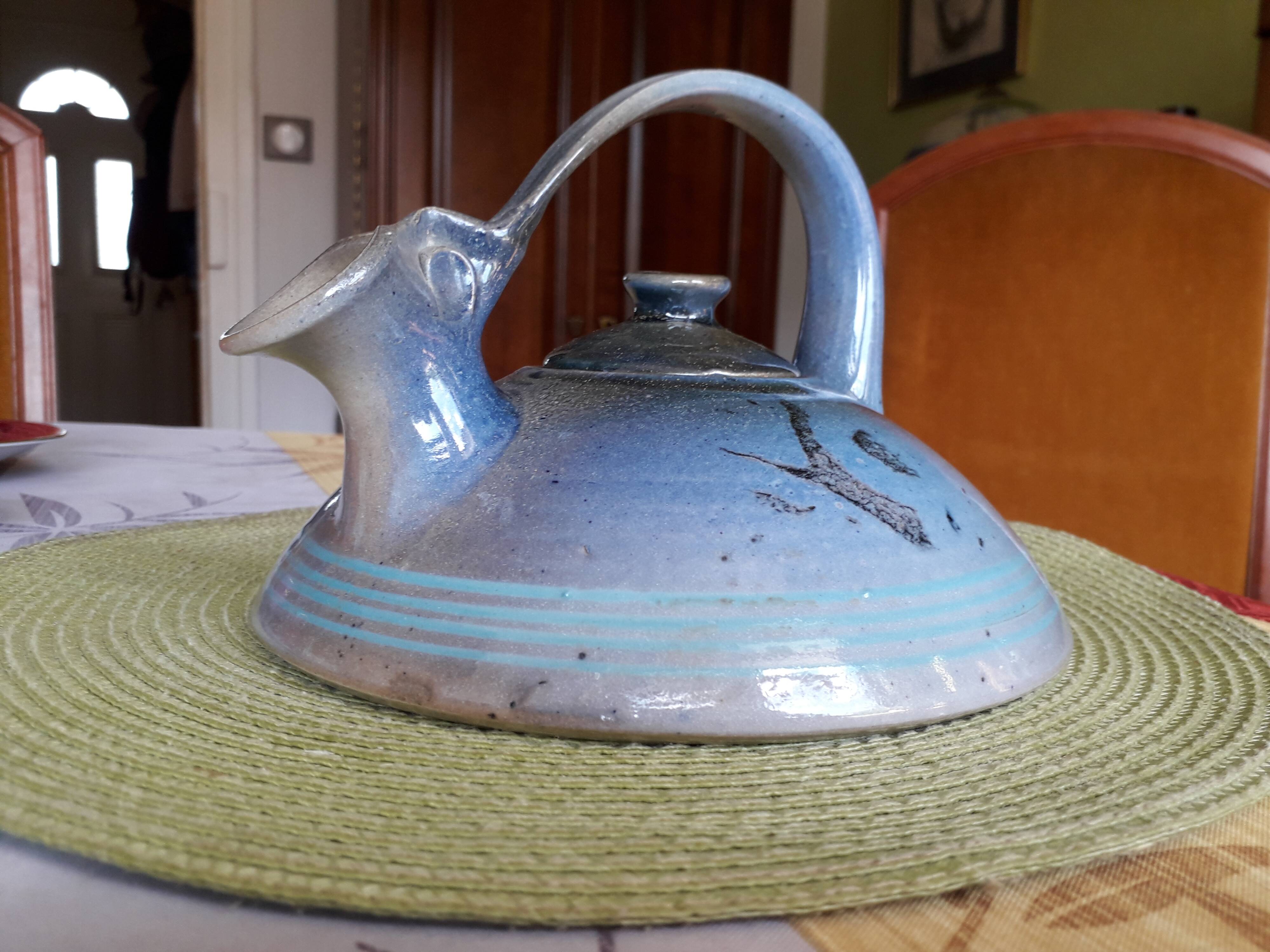 Ceramic teapot signed by the potter jean-luc pirot.