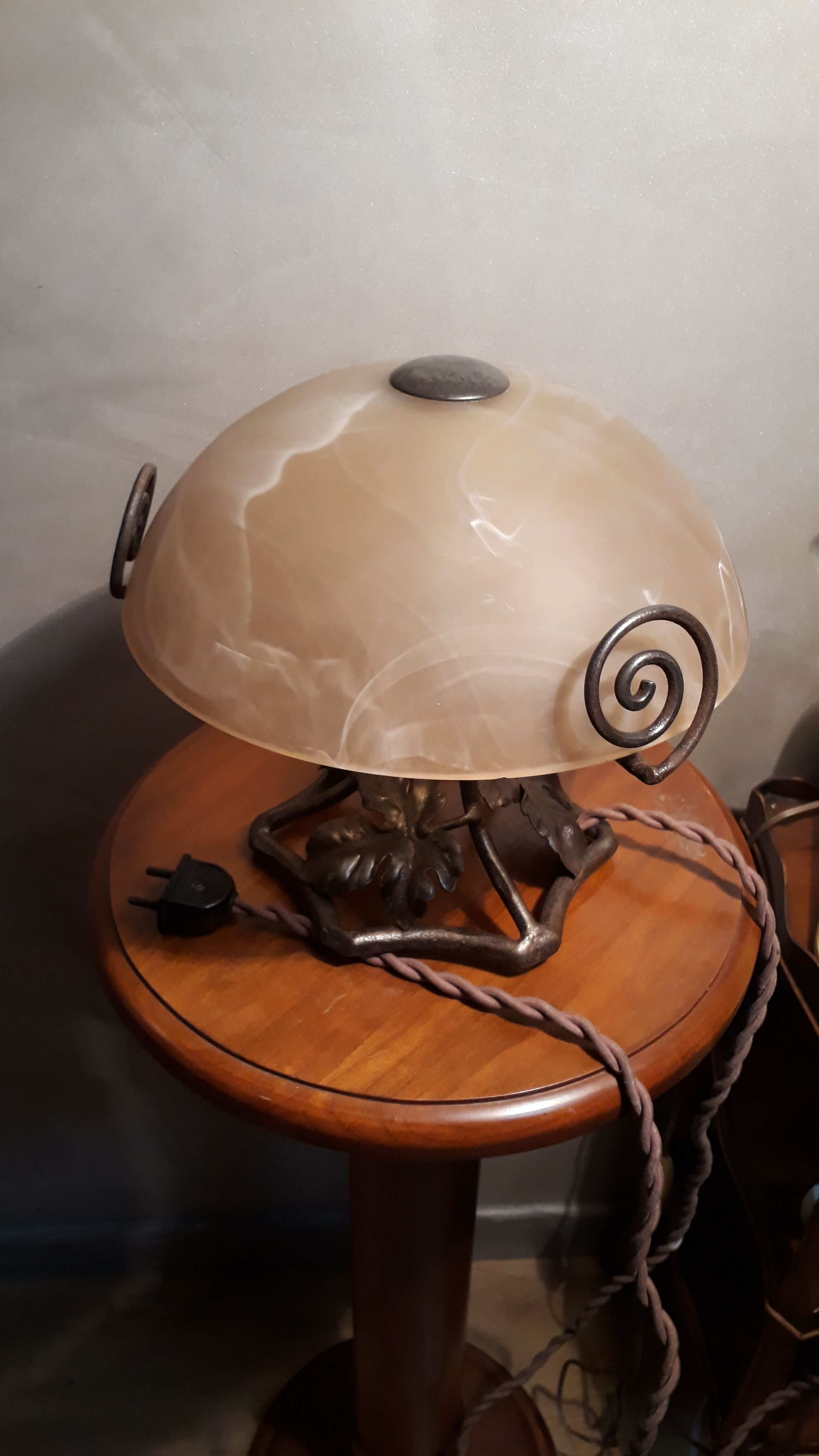 Mushroom lamp wrought iron marbled glass paste